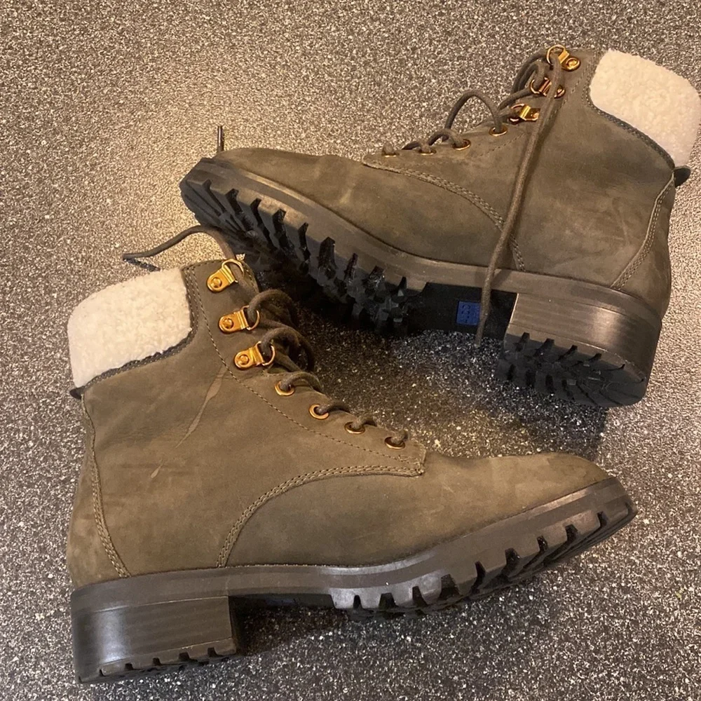 ALDO | size 8 green waterproof boots